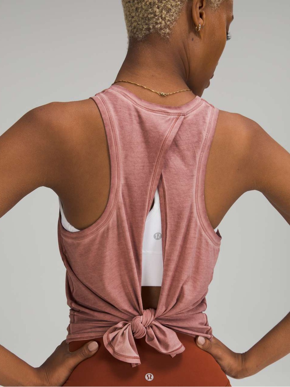 Lululemon All Tied Up Tank Sublimado Pigment Dye Spiced Chai Open Back - Size 4
